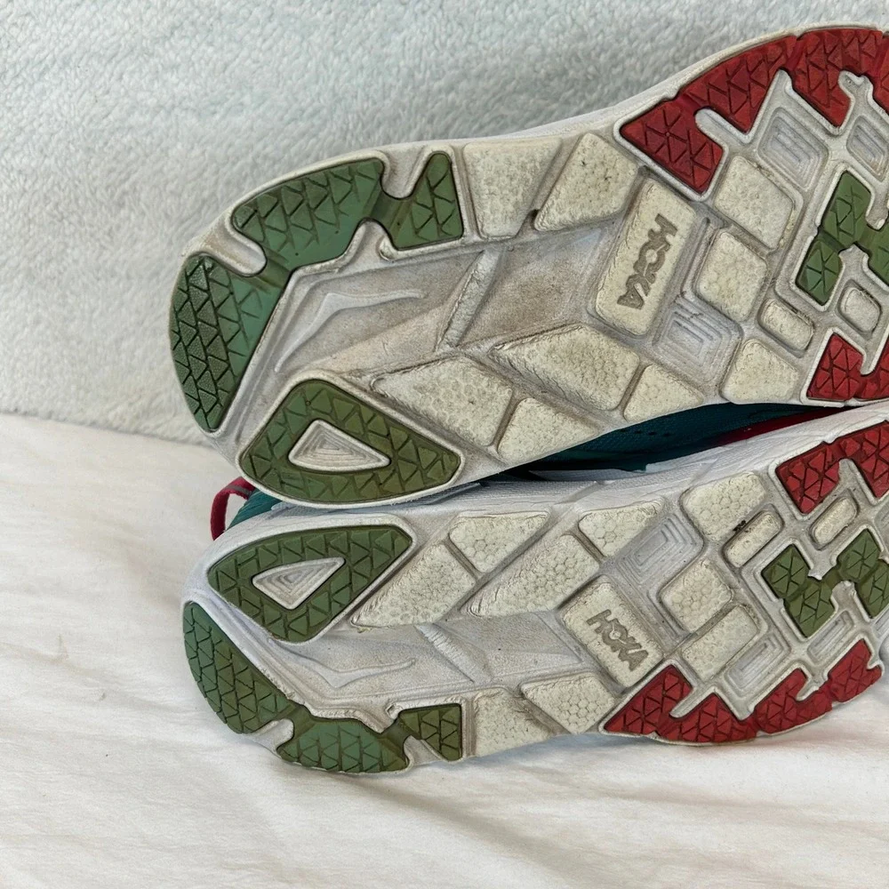 Hoka One One Clifton 5 Womens 9.5 Green Red Running Shoes 1093756 GSCN